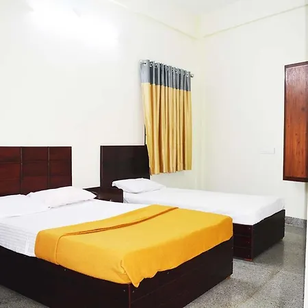 Jippus Galaxy Budget Air Port Hotel Kochi Exterior photo